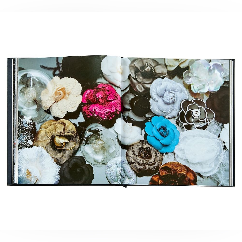 Chanel Collections & Creations Leather-Bound Book - Picture 5 of 8